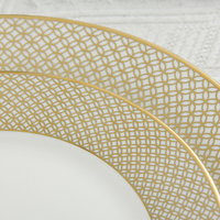 Ensemble de vaisselle royal de luxe moderne, assiette en céramique pour le dîner, vaisselle de restaurant, vaisselle, assiettes de mariage avec chargeur