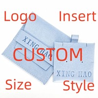 Emballage de bijoux gaufré personnalisé de luxe enveloppe à rabat en daim collier bracelet pochette à bijoux insérer un tampon avec logo