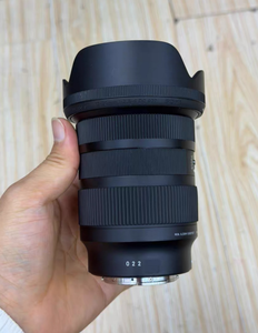 Alerte sur les offres d'occasion! 16-28 f/2.8 — bien plus performant qu'un téléphone, vue ultra grand angle de 16 mm, paysage, architecture et astronomie tout en un. - Product Image 1