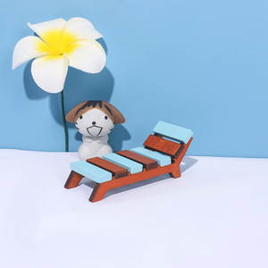 Chaise longue de plage d'été, ensemble de meubles miniatures en bois, jouet pour maison de poupée, 9x3.5x3.8cm, bleu et blanc - Product Image 1