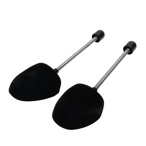 Embauchoirs ajustables YinTe avec ressorts noirs pour hommes et femmes – Entretien du cuir - Product Image 5