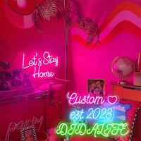 Enseigne LED personnalisée en usine avec cadre noir, néon lumineux en gros pour la décoration murale de chambre, salon et maison