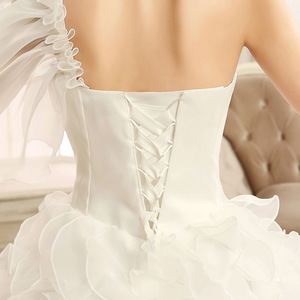 SF2313F       Livraison directe  Nouvelle <span class=keywords><strong>robe</strong></span> <span class=keywords><strong>de</strong></span> <span class=keywords><strong>mariée</strong></span> longue et moelleuse en <span class=keywords><strong>couleur</strong></span> unie pour scène, studio, <span class=keywords><strong>couleur</strong></span> tendance, vente chaude - Product Image 4