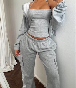 Conjunto de Dos Piezas Personalizado con Logotipo, Estilo Urbano de Otoño, Chándal de Felpa, Chaleco, Pantalones <span class=keywords><strong>Cortos</strong></span> y Sudadera <span class=keywords><strong>para</strong></span> <span class=keywords><strong>Mujer</strong></span> - Product Image 6