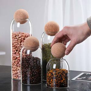 Barattolo di Vetro Ermetico con Coperchio in Sughero per Conservare Spezie e Zucchero in Cucina, Design Classico e Sostenibile - Product Image 2