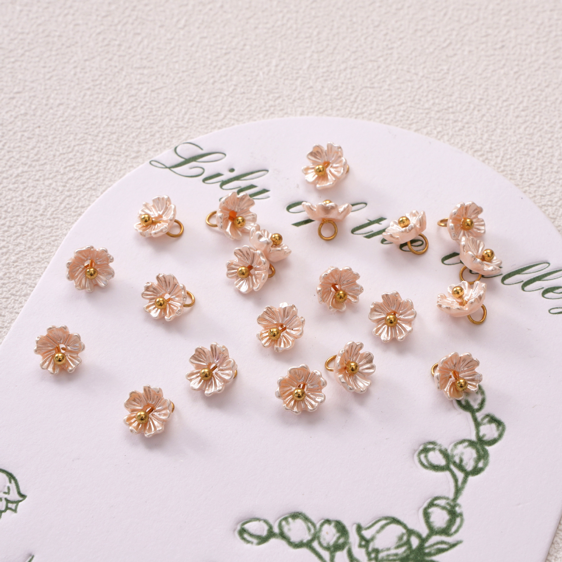 Five-petaled flower 7mm apricot color