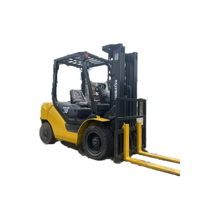 Komatsu รถยก FD30T FD30T-17 3ตัน4.5เมตรรถโฟล์คลิฟท์แบบดั้งเดิมของญี่ปุ่นพร้อมเกียร์ข้าง - Product Image 1