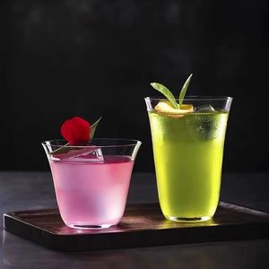 Copas de cóctel de vidrio de borosilicato transparente hechas a mano Estilo de diseño clásico para ocasiones de fiesta - Product Image 1