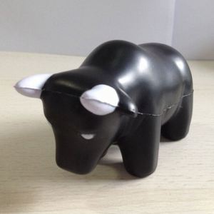 Balle anti-stress en PU en forme de taureau noir, design populaire de haute qualité, jouet promotionnel, jouet anti-stress taureau - Product Image 6