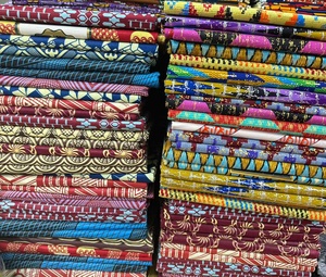 Tessuto Batik Africano <span class=keywords><strong>di</strong></span> Qualità Superiore, Tessuto in <span class=keywords><strong>Cotone</strong></span> Pettinato <span class=keywords><strong>di</strong></span> Peso Medio, Lucido a Diamante, <span class=keywords><strong>di</strong></span> Alta Qualità, Stampato, Traspirante, <span class=keywords><strong>Organza</strong></span> per Esterni - Product Image 6