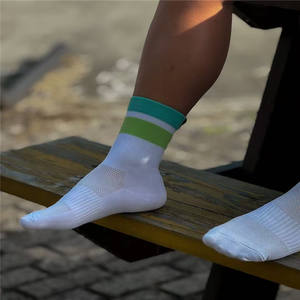 Chaussettes de course de haute qualité chaussettes de cyclisme bas quantité minimale de commande hommes course Compression Marathon Sport <span class=keywords><strong>Trail</strong></span> chaussettes de course échantillon rapide personnalisé - Product Image 4