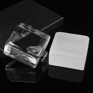 Tùy Chỉnh Kích Thước Chất Lượng Cao Hợp Nhất Thủy Tinh Gạch Bền Mờ Kiến Trúc Hiện Đại Khác Pha Lê Thủ Công Mỹ Nghệ - Product Image 2