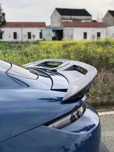 Aileron en fibre de carbone personnalisé pour Porsche Taycan, pare-chocs arrière en fibre de carbone personnalisé - Product Image 6