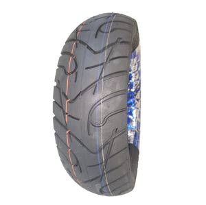 Pneu de scooter à bas prix, motif populaire, pneu de moto, pneu de scooter 120/70-12, pneu tubeless en provenance du Vietnam - Product Image 1