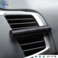 Diffuseur de parfum de luxe pour voiture à clipser sur grille d'aération, mini diffuseur d'arômes pour voiture