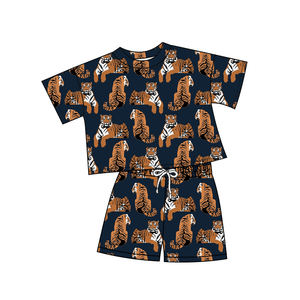 Completo Estivo Personalizzato con Stampa Fiori e Fiocchi per Bambine: Top Corto e Pantaloncini, Set <span class=keywords><strong>2</strong></span> Pezzi, Abbigliamento Coordinato per Sorelle - Product Image 3