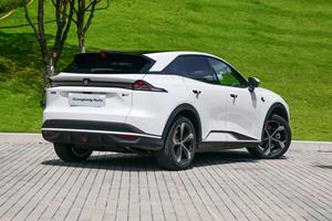 <span class=keywords><strong>Changa</strong></span> Deepal S07 MY26 300 SUV intermédiaire à autonomie étendue, tout neuf, toit ouvrant panoramique, conduite à gauche - Product Image 4