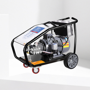 Máquina de limpieza de alta presión con bomba AR de Italia, 30 kW, 22 L/min, para uso en vehículos de ingeniería grandes y automóviles, proceso a base de agua - Product Image 1