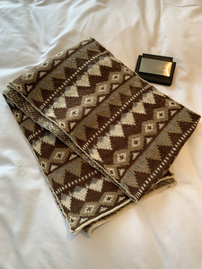Bufanda de invierno de gama alta con tejido Retro Jacquard grueso y cálido estilo Fair Isle para ropa informal chal tradicional versátil - Product Image 5