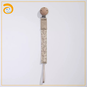 Sujetador de Chupetes Trenzado de Tela 100% Algodón, Sujetador de Chupetes Universal, Clip para Chupetes de Muselina para Bebés Niños y Niñas - Product Image 5