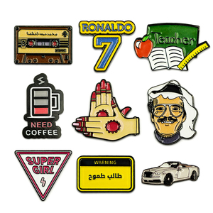 Broche en métal personnalisée, badge et autocollant en émail pour coque de téléphone – Fabrication Koweït, Arabie Saoudite, Emirats Arabes Unis, Oman, Qatar - Product Image 2