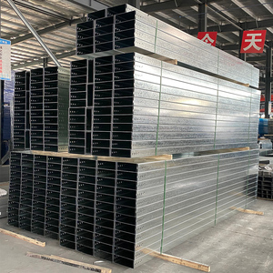 Goulotte de câblage électrique industrielle en alliage d'aluminium 25x25 sur mesure, résistante à la corrosion, pour la construction - Product Image 4