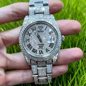 Reloj Automático de Lujo con Moissanita VVS1 de 41 mm, Color D, Plateado, Hecho a Mano - Product Image 2