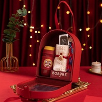 Coffret Cadeau de Luxe pour Demoiselles d'Honneur - Sac à Main Haut de Gamme pour Cadeaux d'Affaires dans l'Industrie de la Beauté Boîte cadeau en cuir avec design ajouré