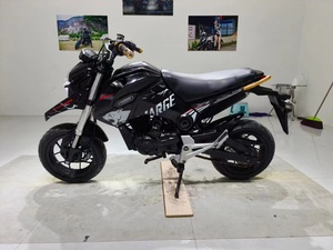 Mini moto à essence M5, petite moto sportive et moto rétro sportive - Product Image 2