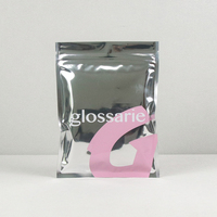 Sac à fermeture éclair en papier d'aluminium de conception personnalisée de luxe à encoche déchirable serviettes imperméables sweatshirts emballage de vêtement sac en plastique