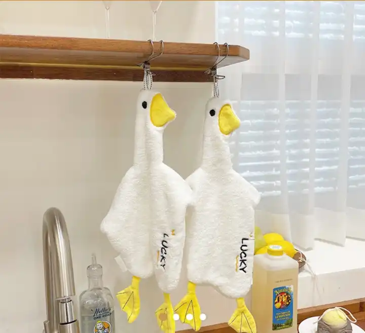 Microfiber Pet Cartoon Head Kitchen Hanging Hand Towel - Buy Microfiber Pet  Cartoon Head Kitchen Hanging Hand Towel Product on