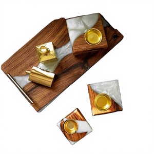 Ensemble de brûleur d'encens de luxe en bois de santal sculpté à la main et support pour résine d'oud, style arabe, pour parfum d'ambiance religieux et décoration de la maison, idéal pour les bénédictions du Ramadan - Product Image 1