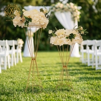 Support floral en métal doré pour centre de table de mariage, décoration de table et accessoires de défilé