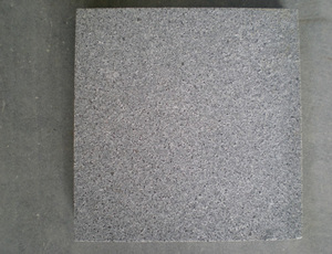 Vente chaude Carrelage en <span class=keywords><strong>granit</strong></span> gris foncé flammé G654 Chine <span class=keywords><strong>40x40</strong></span> - Product Image 2