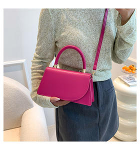 Sac à bandoulière de couleur unie à la mode Sac à main à la mode Petit sac carré. Z0103 - Product Image 3