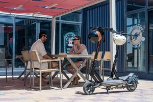 Scooter eléctrico para Kukirin T3 Modelo de aluminio de dos ruedas Scooter inteligente con batería de litio de 15.6Ah - Product Image 5