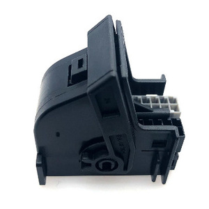 Conector Automotriz de 52 Pines, Plástico Negro, Macho y Hembra, para Uso en Automóviles, IP20 - Product Image 2