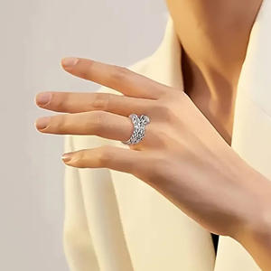 Anello di Fidanzamento T0307 in Oro Bianco con Diamante Naturale Taglio Brillante Rotondo Colore D Gioielli da Donna - Product Image 5