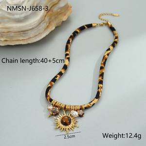 تخفيضات كبيرة على قلادات حبل قماشية بطباعة فهد فاتن قلب حب الشمس سحر حبل بوليستر ماء عذب قلادة لؤلؤ للنساء - Product Image 4