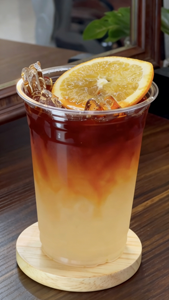 Gobelets à boire en plastique personnalisés à haute transparence, très vendus, 18 oz, gobelets à dessert en PET avec couvercles, gobelet à café pour cafés et boutiques - Product Image 2