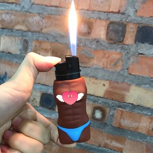 Stock UE 20225 Articles à succès Promotion Cadeau Étui de briquet en silicone sexy avec logo personnalisé Étui de briquet par sublimation - Product Image 3