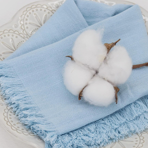 Serviettes en tissu bleu et blanc faites à la main brodées à la maison ou en avion Vente en gros - Product Image 4