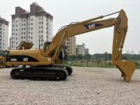 Excavatrice sur chenilles Long Track CAT 320CL, 20 tonnes, moteur 3066 ATAAC, 110 kW, godet de 1,0 m3, force de creusement de 132 kN, 320 L
