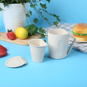 Vaso Inclinado de Paja de Trigo de 400 ml, Ecológico, con Tapa, para Té, Café y Uso Diario - Product Image 3