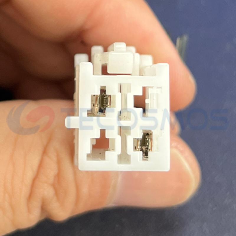 Car Connector For Mercedes-benz plug 2205454028 4 pins CT4-0147M-3