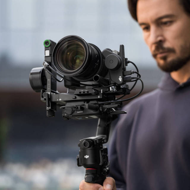 RS 5 3kg Load Tracks Person Vehicles Pets or Any Subject Professional 3-Axis Gimbal Stabilizer for DSLR and Mirrorless Cameras