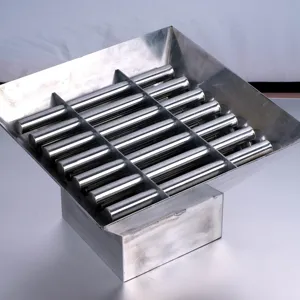 Magnete di rimozione del ferro al neodimio di alta qualità personalizzato per tramogge della macchina per lo stampaggio ad iniezione