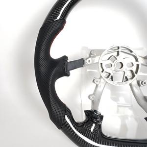 Nuovo Volante Sportivo in Vera Fibra di Carbonio per Chevrolet <span class=keywords><strong>Corvette</strong></span> C5 2000-2006, Stile Sportivo in Pelle <span class=keywords><strong>Nera</strong></span> - Product Image 5