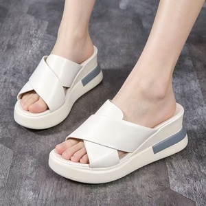 Sandales compensées à plateforme pour <span class=keywords><strong>femme</strong></span> J.R. – Mules <span class=keywords><strong>Sabot</strong></span> à bout ouvert en PVC, semelle extérieure en caoutchouc, faciles à porter pour le bureau - Product Image 3