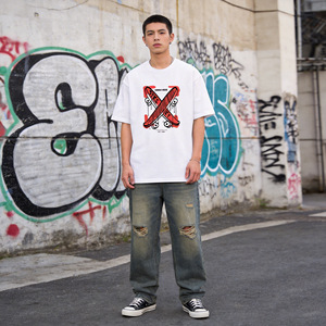 Camiseta Unisex Negra y Blanca de Algodón Estampada, Talla L, Transpirable, Diseño Simple, Estilo Urbano, Ropa Casual de Verano - Product Image 2